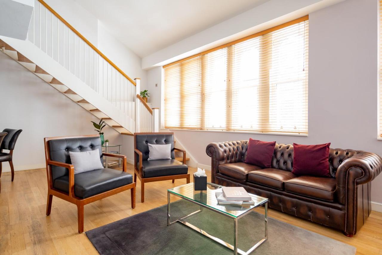 196 Bishopsgate Apartment *
