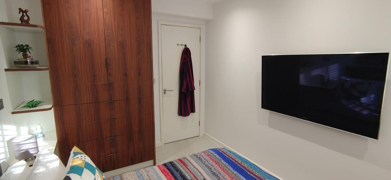 Comfortable With Ensuite * London