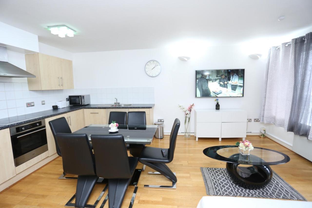 Apartamento Gorgeous 2 Bedroom 2 Bathroom Woolwich Londres
