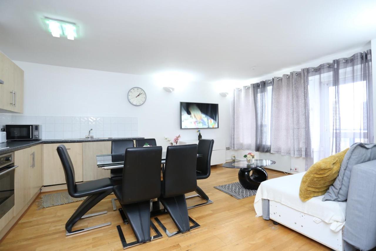 Apartamento Gorgeous 2 Bedroom 2 Bathroom Woolwich Londres