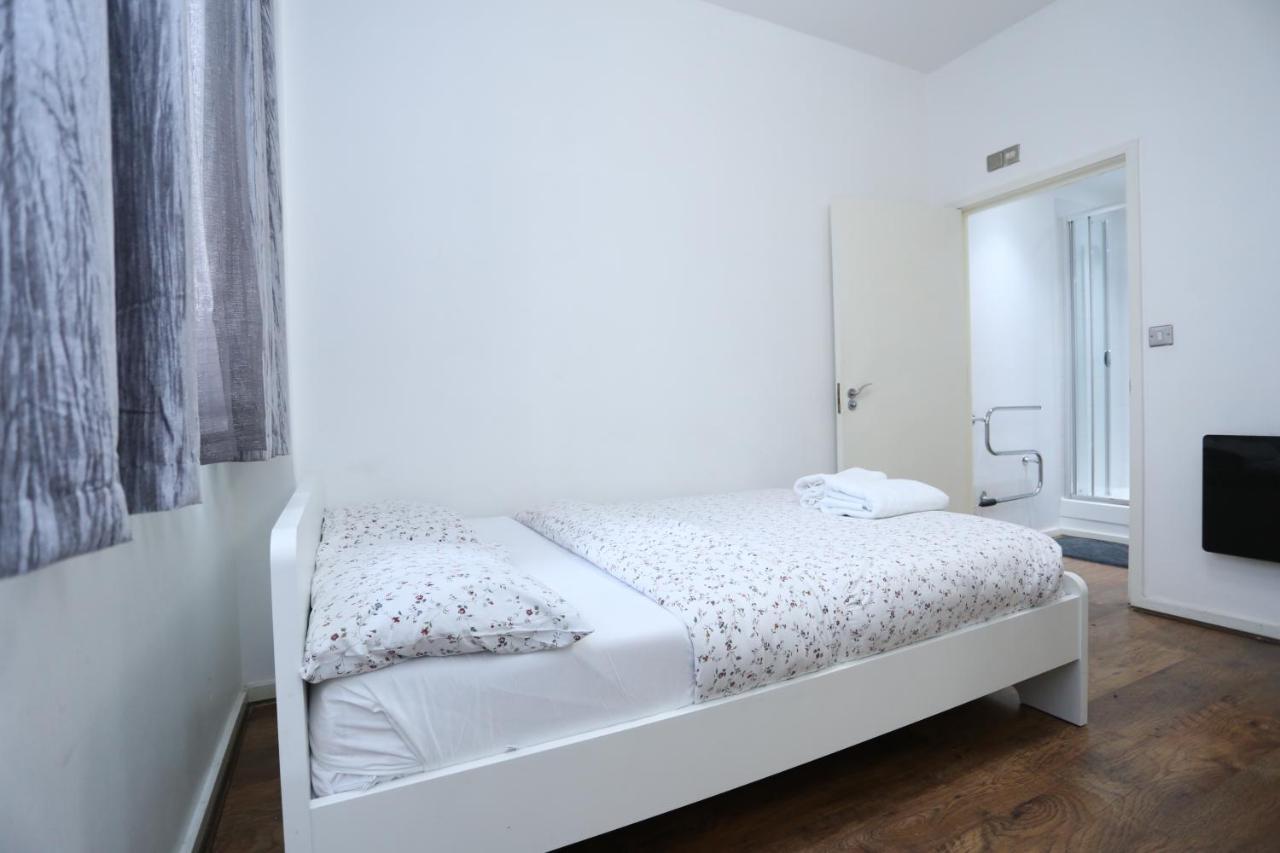 Apartamento Gorgeous 2 Bedroom 2 Bathroom Woolwich *