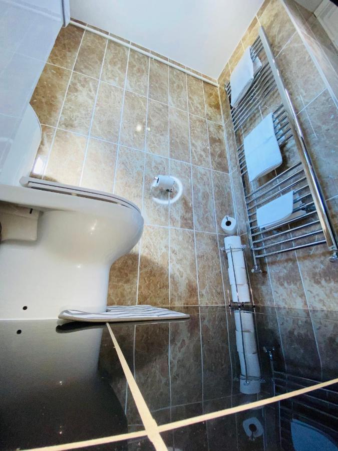 Bright, Spacious, Modern Interior Decor 2 Bedrooms With Amazing Views Apartamento Londres