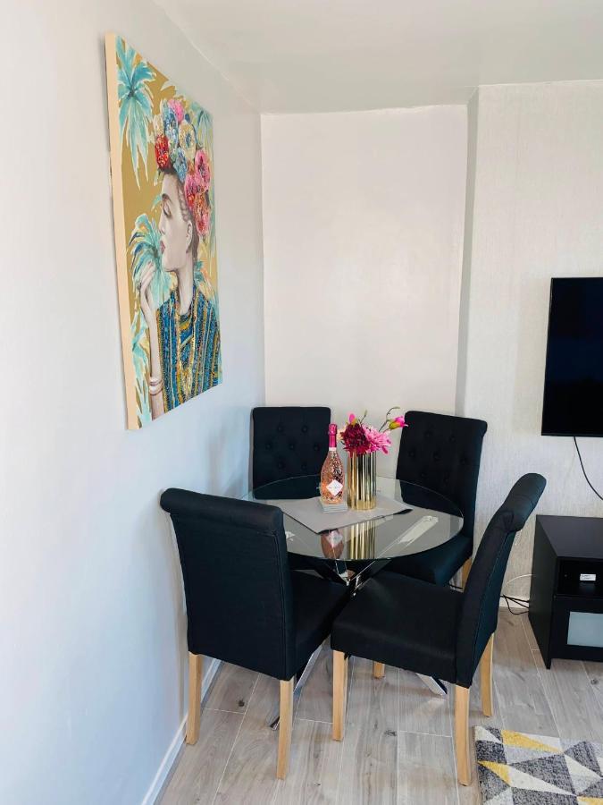 Apartamento Bright, Spacious, Modern Interior Decor 2 Bedrooms With Amazing Views