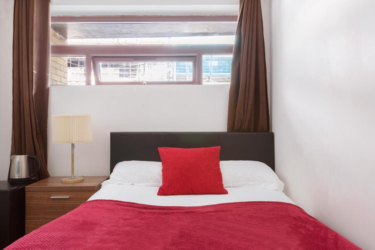 Centra Wharf Apartment *