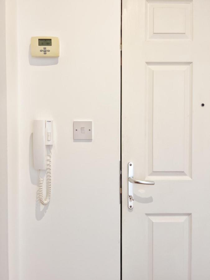 Apartment Lovely 1 Bedroom In South East *