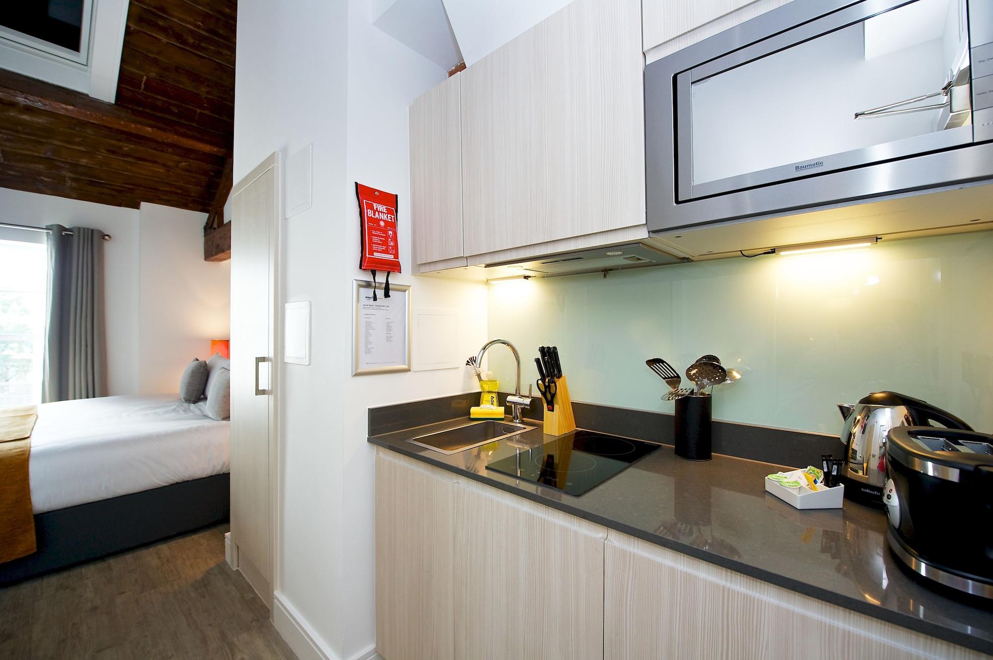 Staycity Deptford Bridge Station Aparthotel Londres