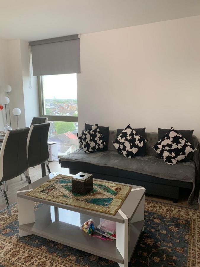 Beautiful 2-Bed Apartment In London