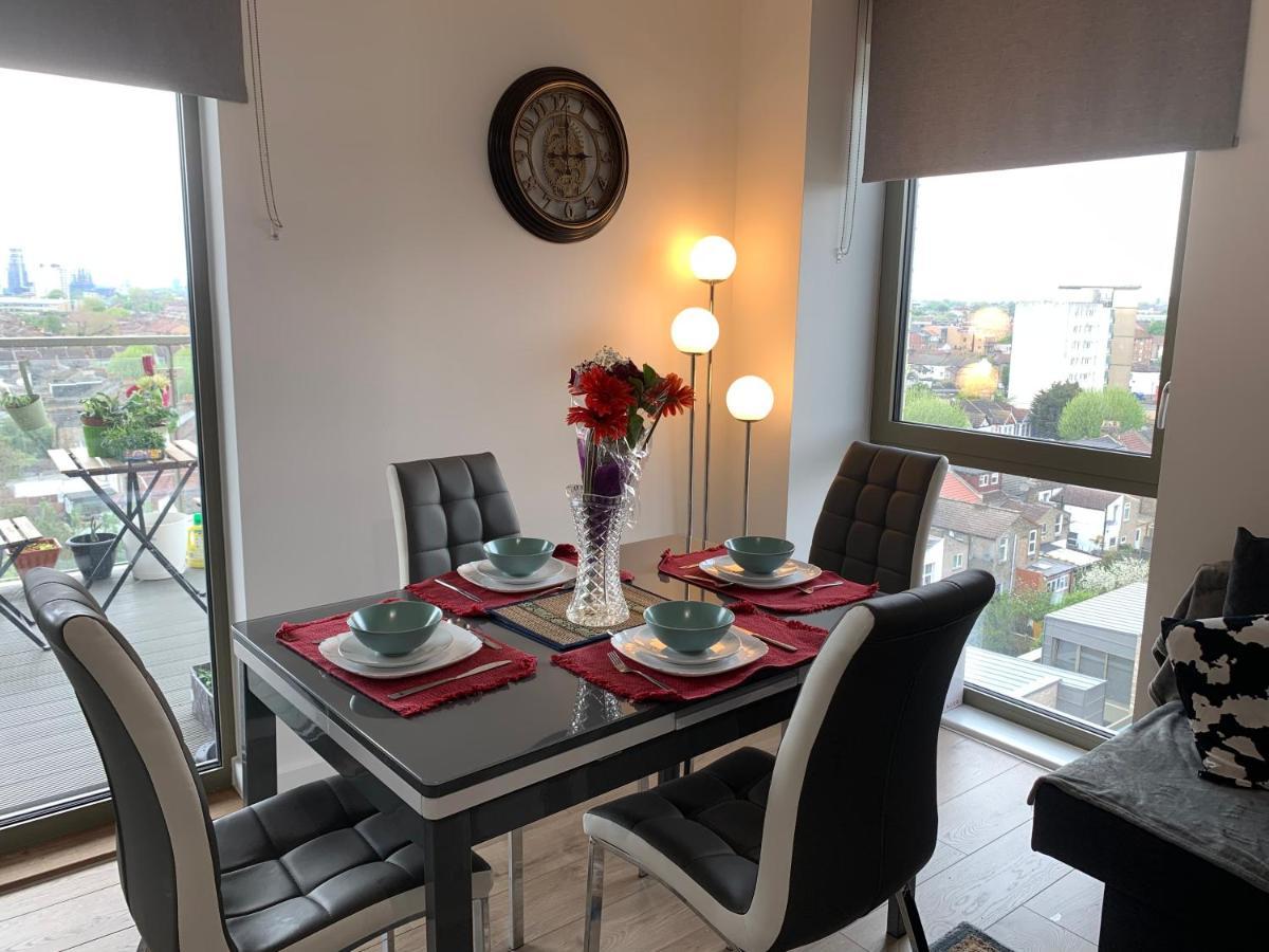 Apartamento Beautiful 2-Bed Apartment In London