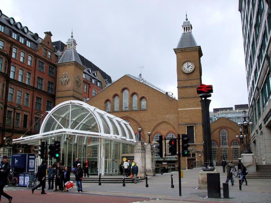 Gorgeous Flatb Liverpool St Station Homestay *