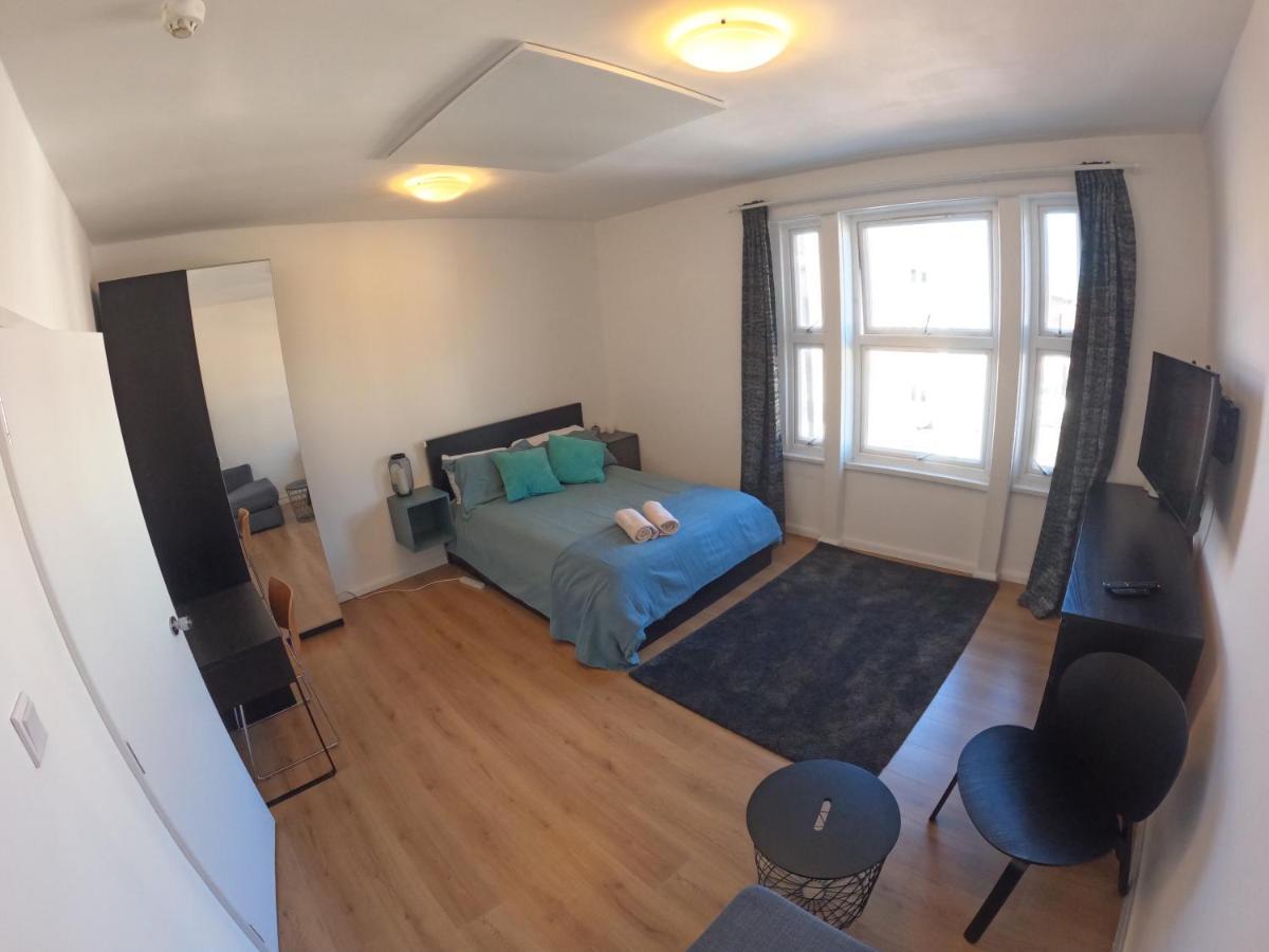 Apartment Lovely One Bedroom Flat London