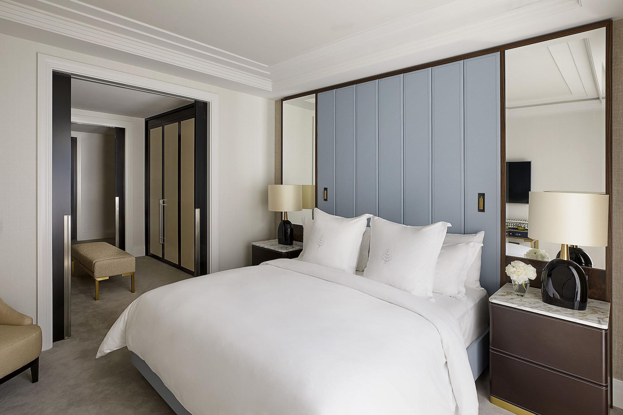 Four Seasons At Tower Bridge Hotel 5*