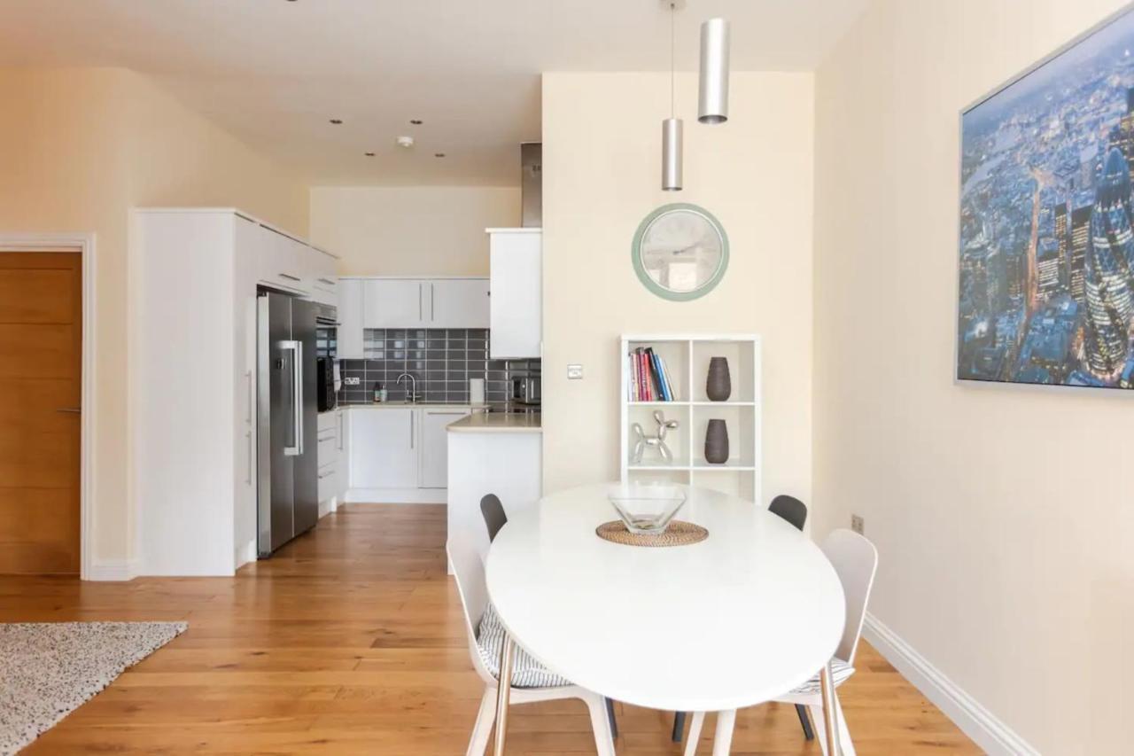 Stylish 2 Bedroom In Greenwich * London