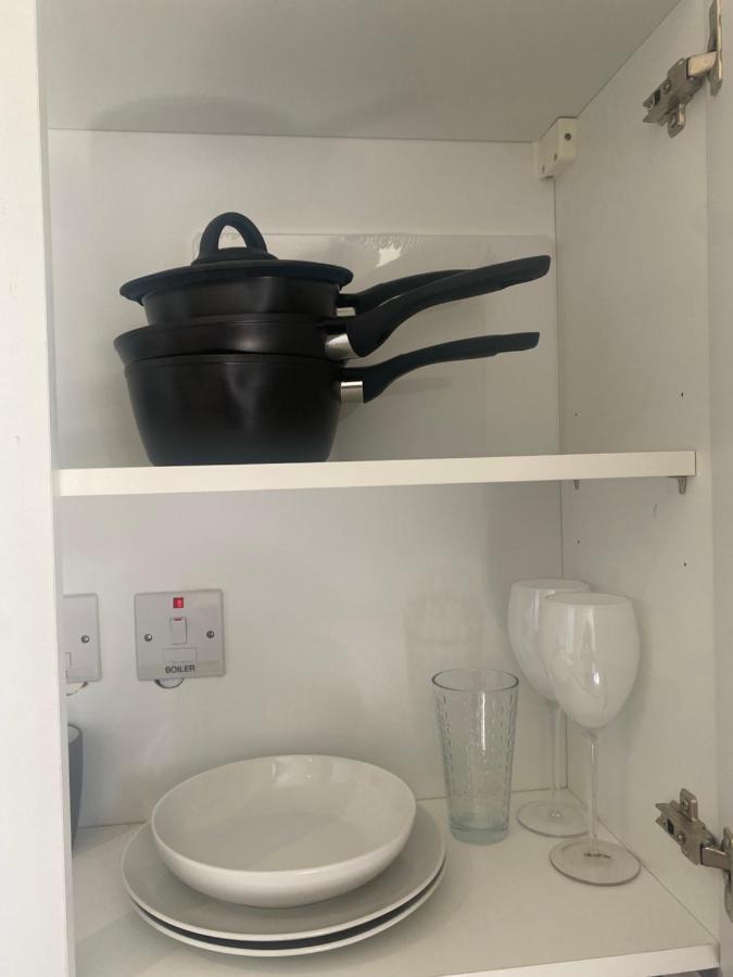 High Spec Furnished Studio London