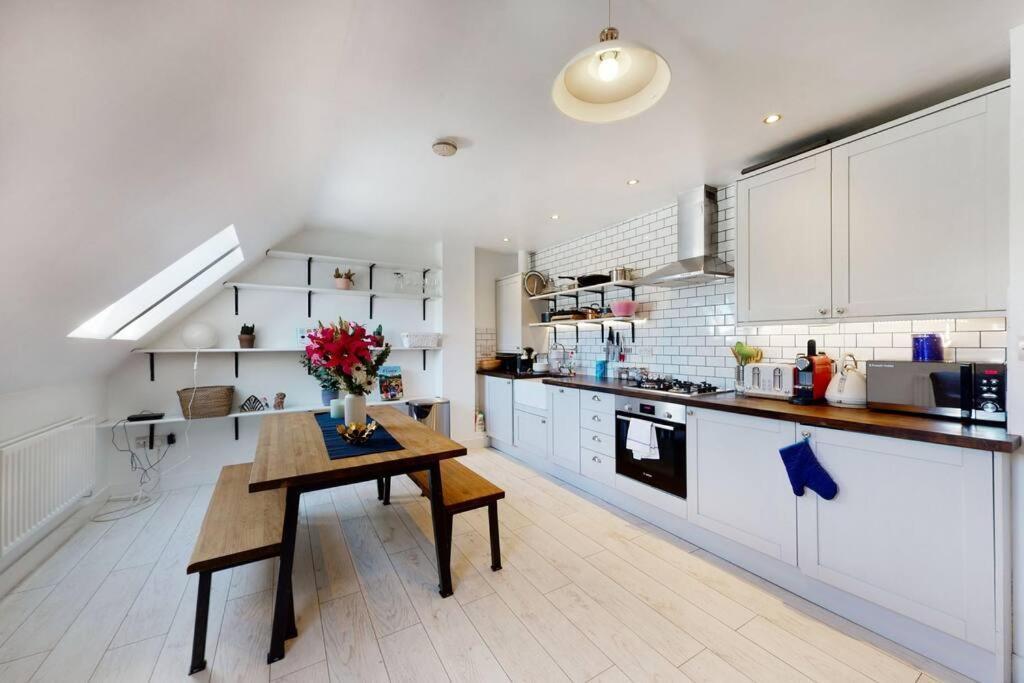 Stunning 1 Bedroom Flat In Peckham