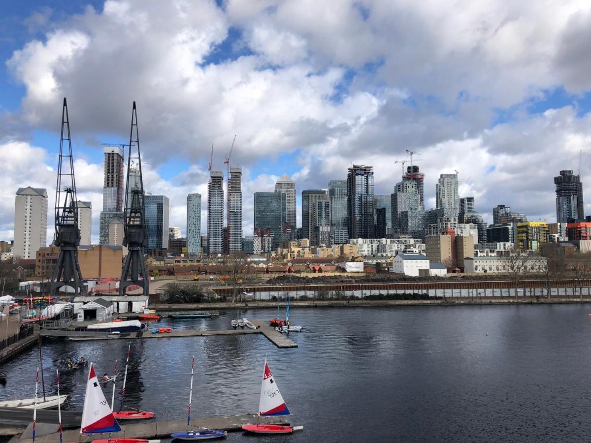 Laconic & Modern Close To Canary Wharf