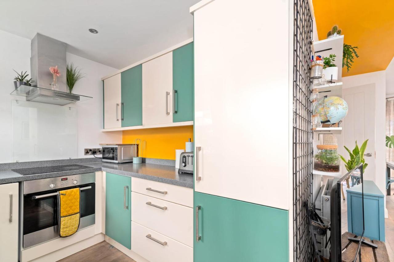Apartment Guestready - Artsy Penthouse In Heart Of The
