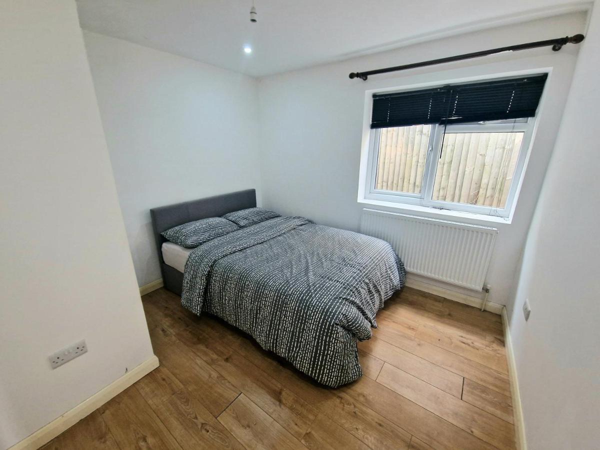 Mile End Budget Guest house