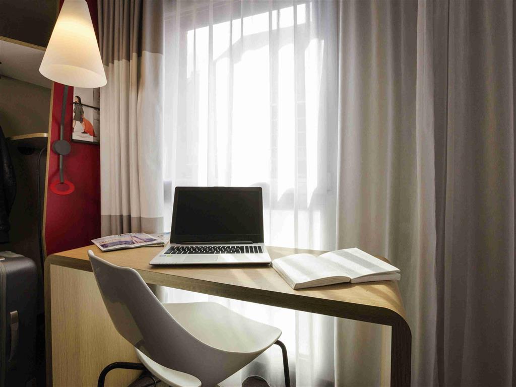 Hotel Ibis Docklands Canary Wharf 3*