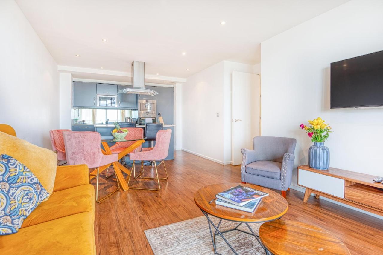 Apartment Austin David Apartments Excel London