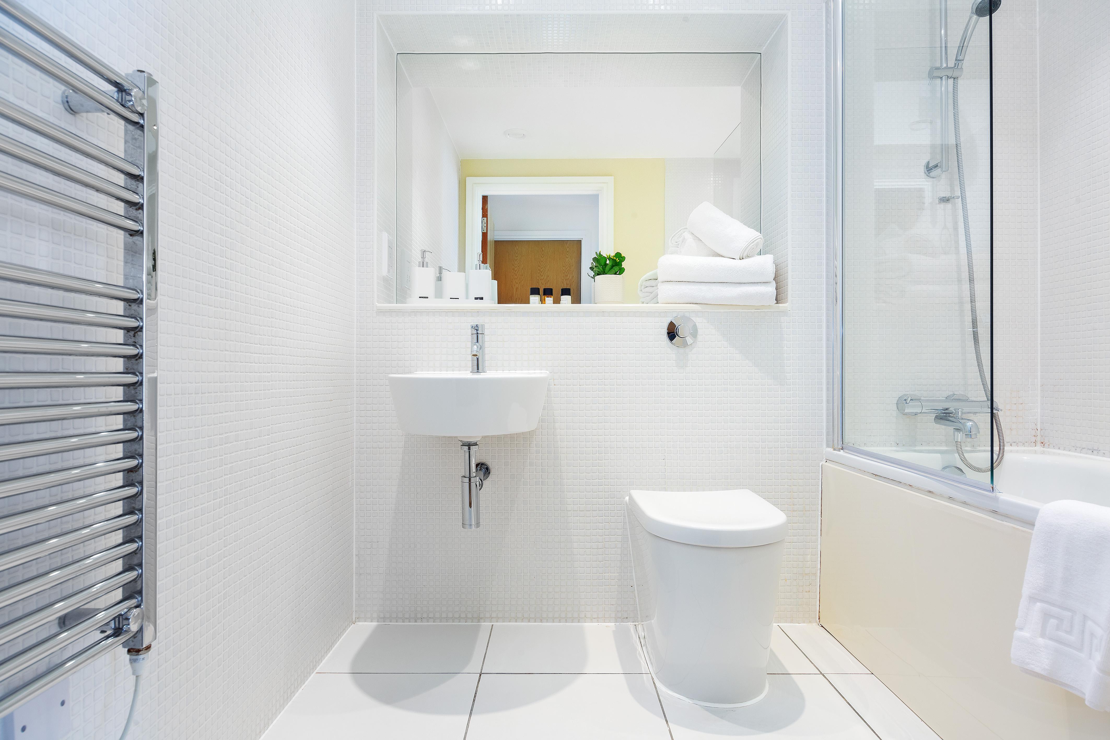 Hotel Luxurious Lanterns Court Two-bedrooms *
