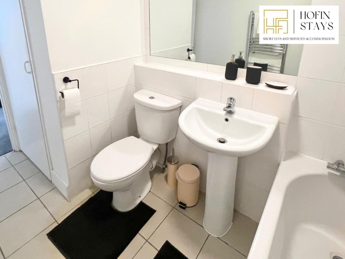 Weekly Or Monthly - Relocation & Business - 4 Guests - By Hofin Stays Short Lets & Serviced London