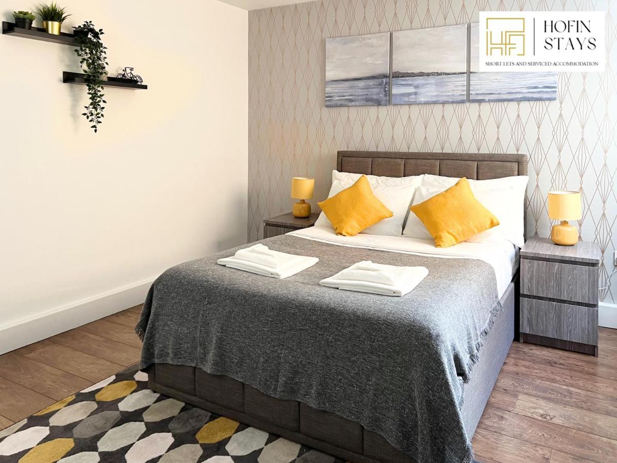 Weekly Or Monthly - Relocation & Business - 4 Guests - By Hofin Stays Short Lets & Serviced Apartment
