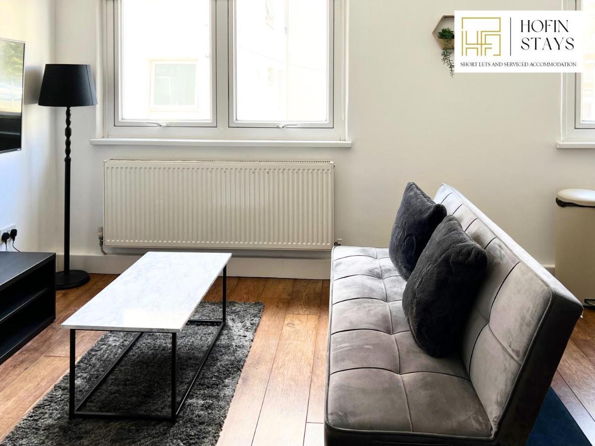 Apartment Weekly Or Monthly - Relocation & Business - 4 Guests - By Hofin Stays Short Lets & Serviced *