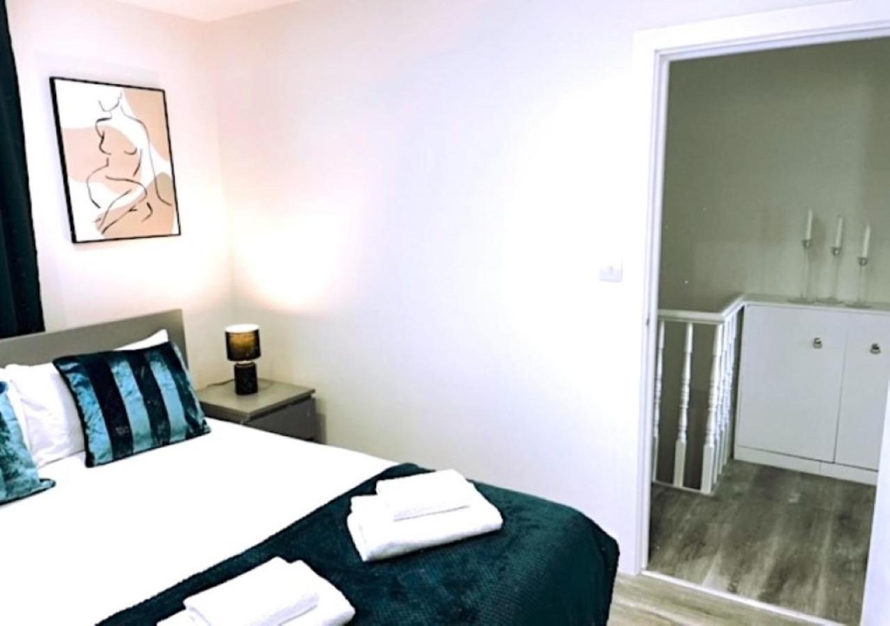 2 Bedroom Serviced # *