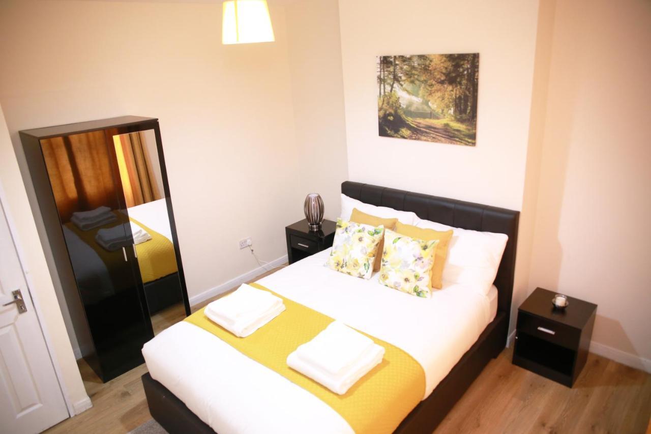 Apartment Canning Town Warms Cozy One Bedroom London