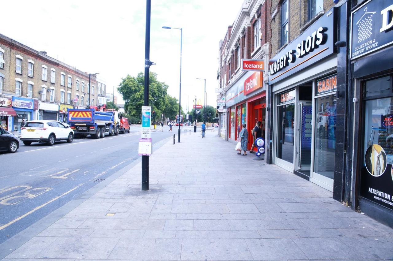 Canning Town Warms Cozy One Bedroom Apartment *