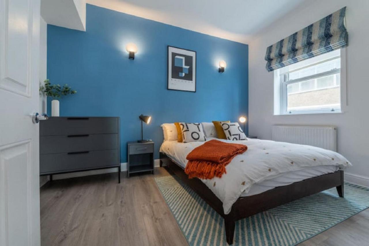 Two Bed - Tower Bridge - By Prime M-2 Holiday home