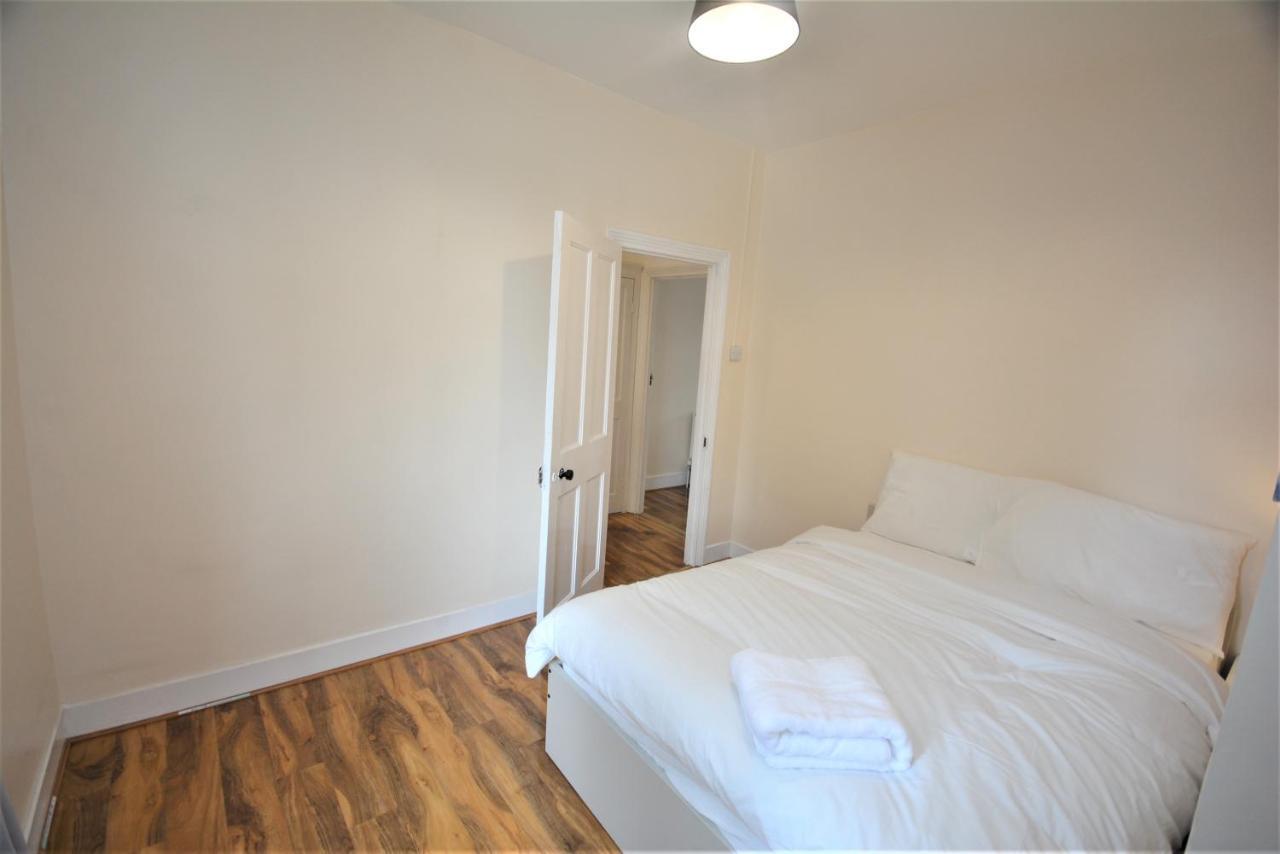 Cheerful 3 Bedroom In Greater Holiday home