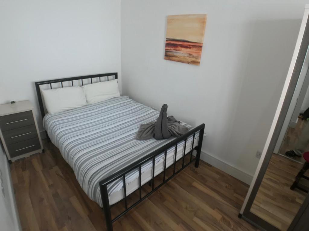 Sparrow Pad -1 Apartment *