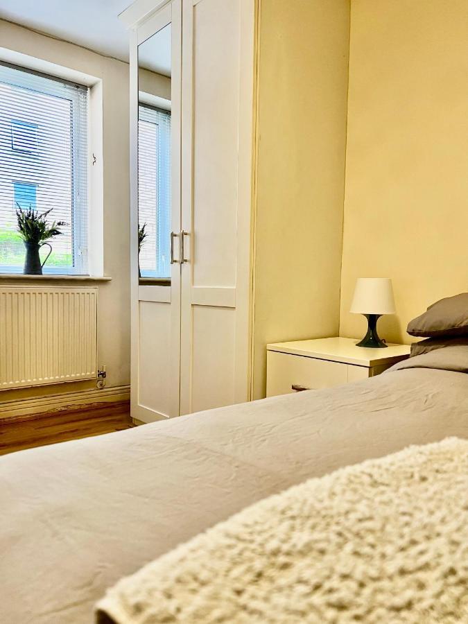 Apartamento Luxury 3 Bedroom Riverside - Canary Wharf & The O2 Arena *
