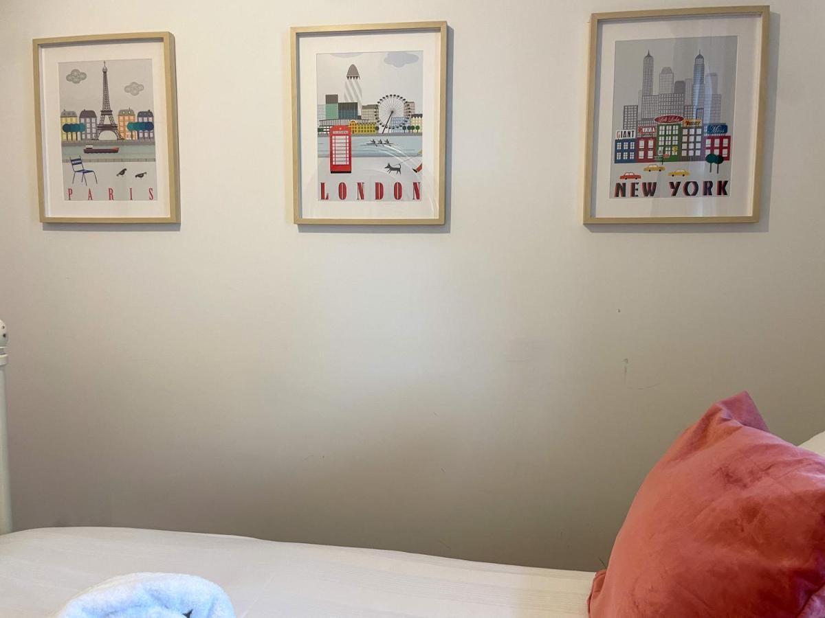 Holiday home 8 Balchier Road London