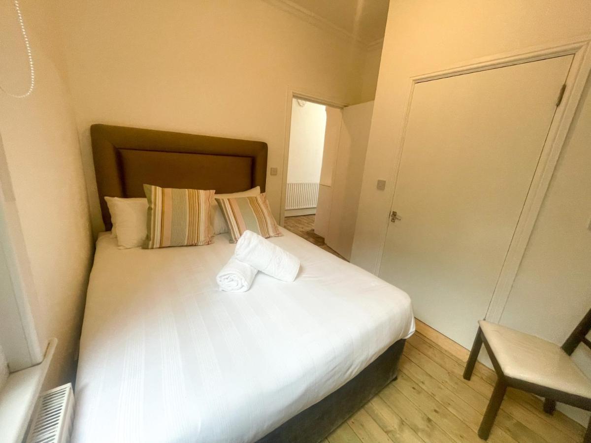 8 Balchier Road London