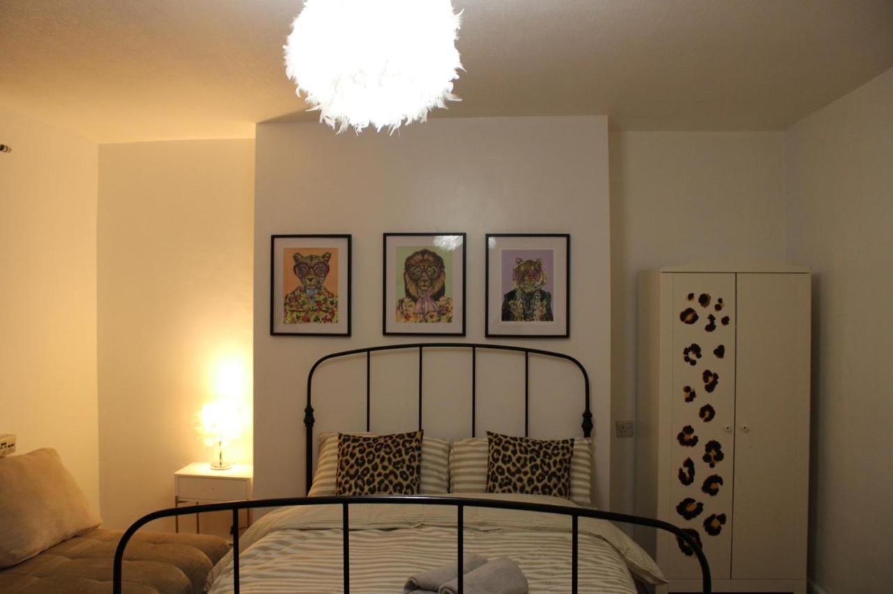 4 Bedroom Guest In The Heart Of Shoreditch London