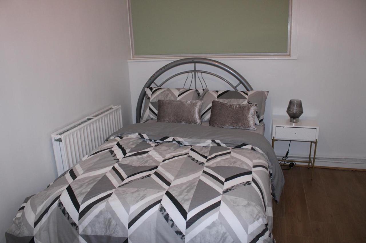 Apartment 4 Bedroom Guest In The Heart Of Shoreditch *