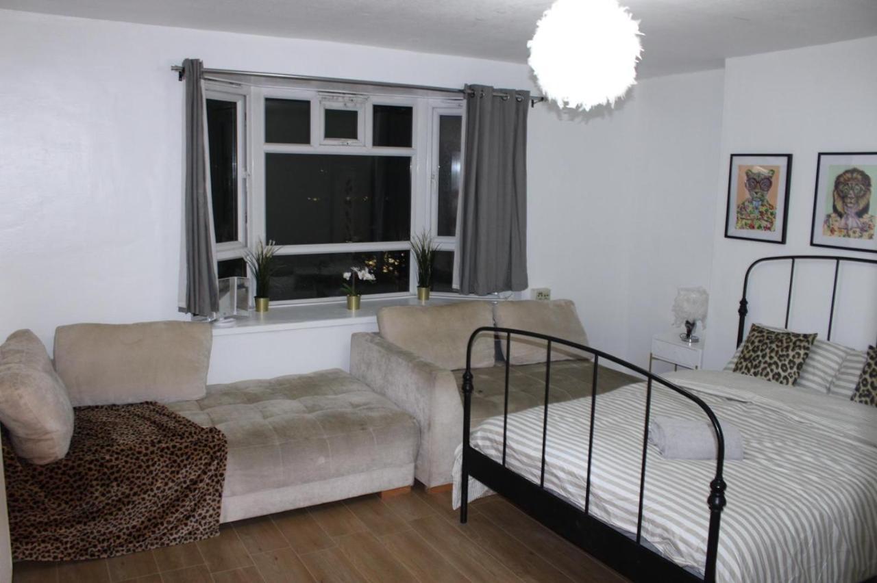 4 Bedroom Guest In The Heart Of Shoreditch London