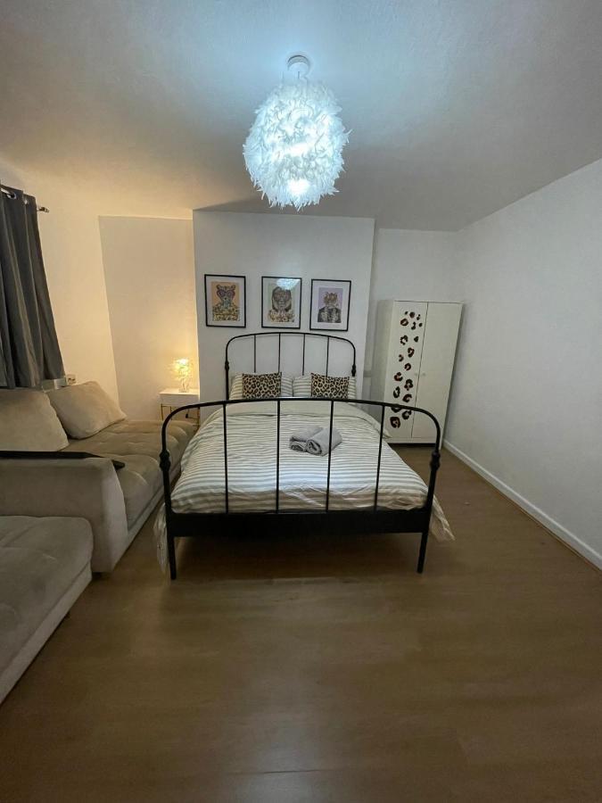 4 Bedroom Guest In The Heart Of Shoreditch