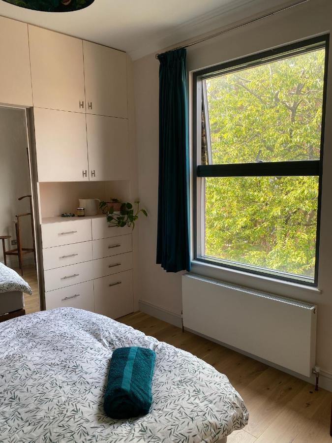 Bright & Beautiful Loft 10mins To Shoreditch Apartamento Londres