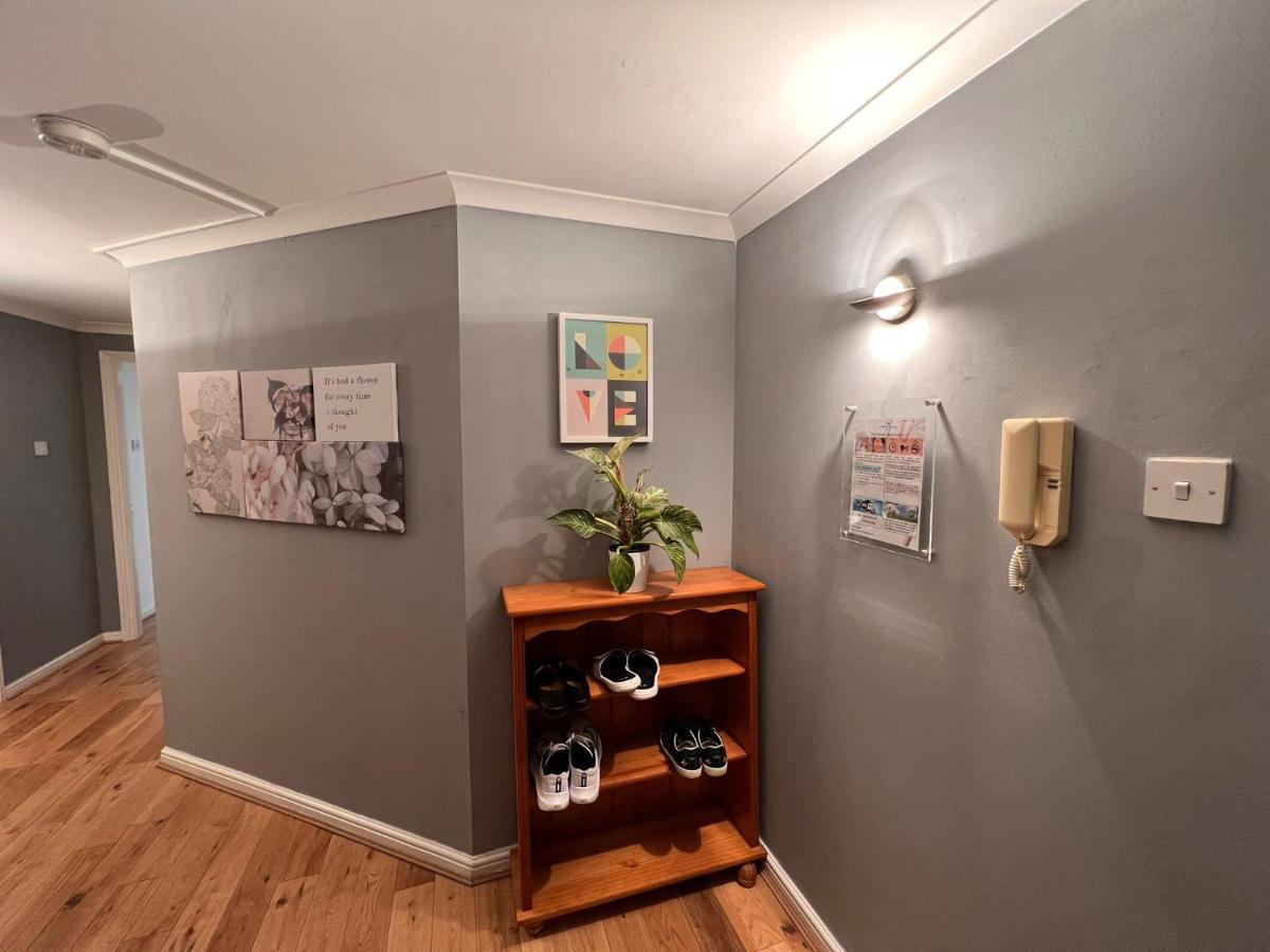Apartment Meridian Canary Wharf Close To Excel And O2 *