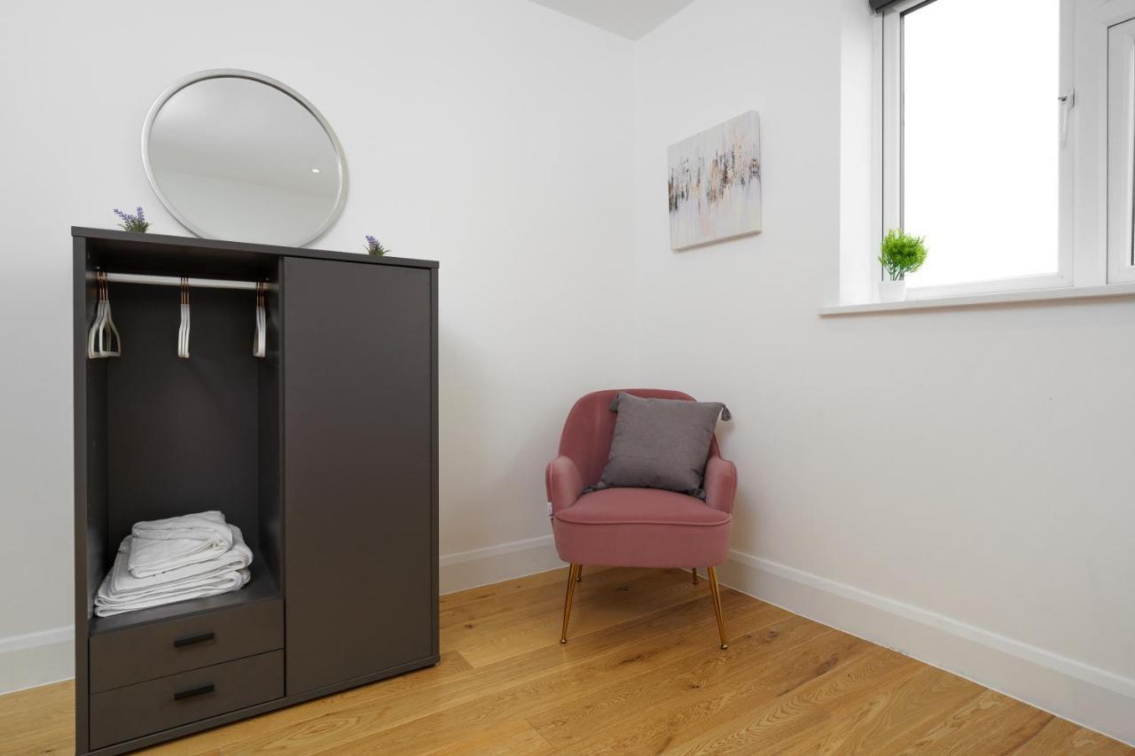 Panther House By Oval * London