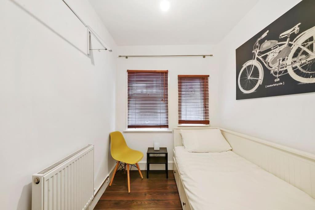 Apartamento 2 Bed Garden Flat Leyton Village Londres