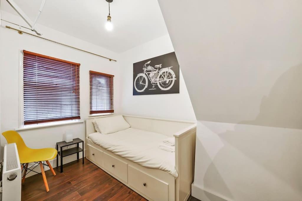 2 Bed Garden Flat Leyton Village Apartamento *