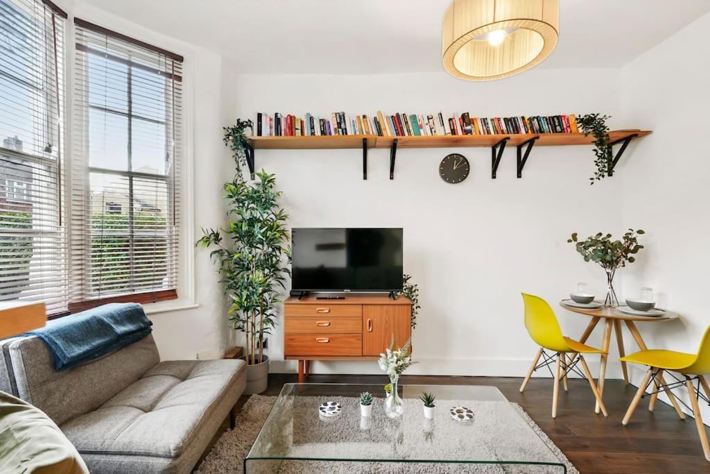 2 Bed Garden Flat Leyton Village Londres