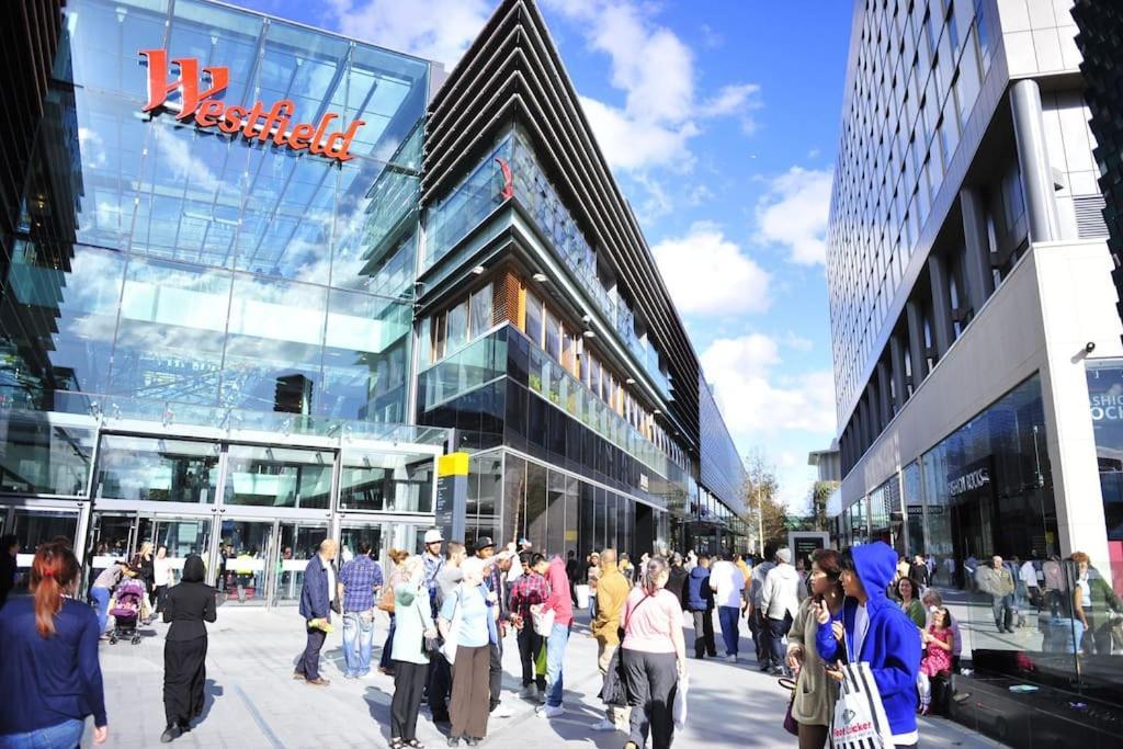 2bed Stratford With Easy Access To London, O2, Excel, Parking Nearby Apartamento Londres