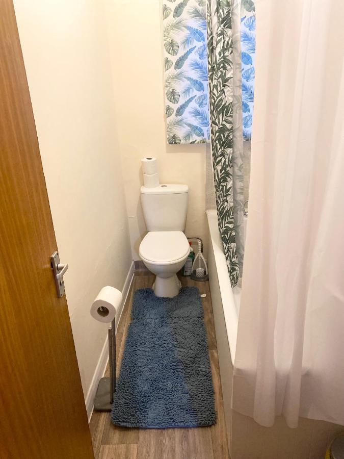 Canning Town Warms Cozy One Bedroom Apartment