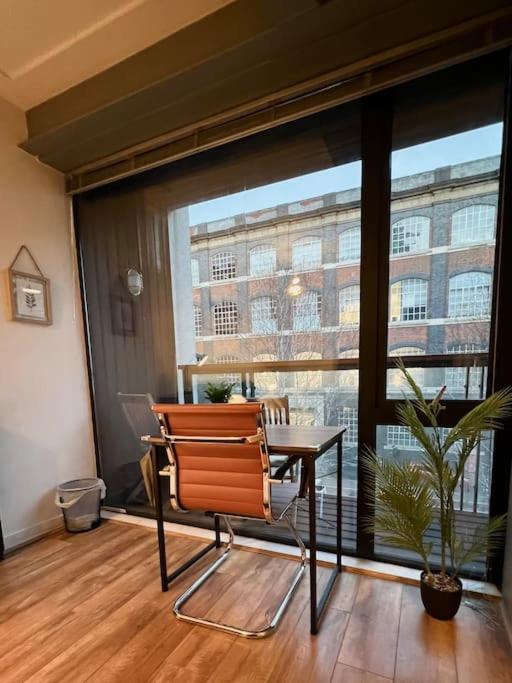 Apartamento 2bed Stratford With Easy Access To London, O2, Excel, Parking Nearby *