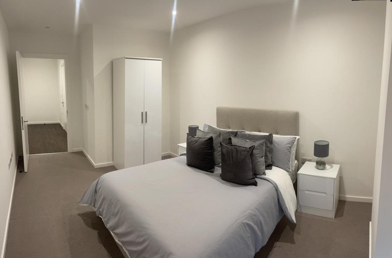 Immaculate 2bed In London- Views Apartamento *